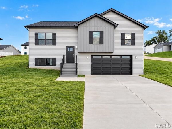 114 Ventnor Avenue , Union, MO 63084