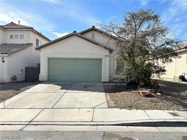 7873 Blue Brook Drive , Las Vegas, NV 89147
