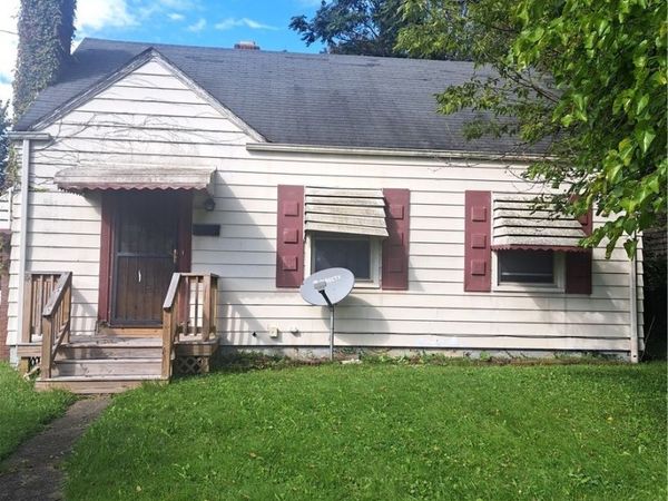 480 W Hylda Avenue, Youngstown, OH 44511