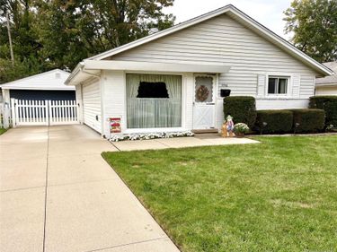 7950 Clippert Street, Taylor, Mi 48180