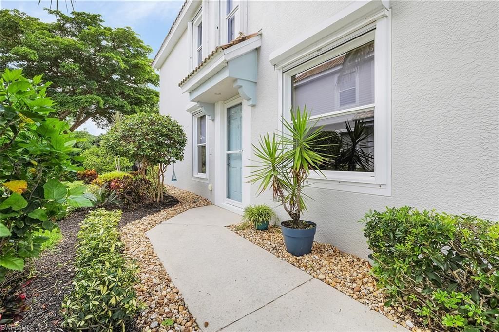 8250 Village Edge Cir, Unit 6, Fort Myers, FL 33919 Photo