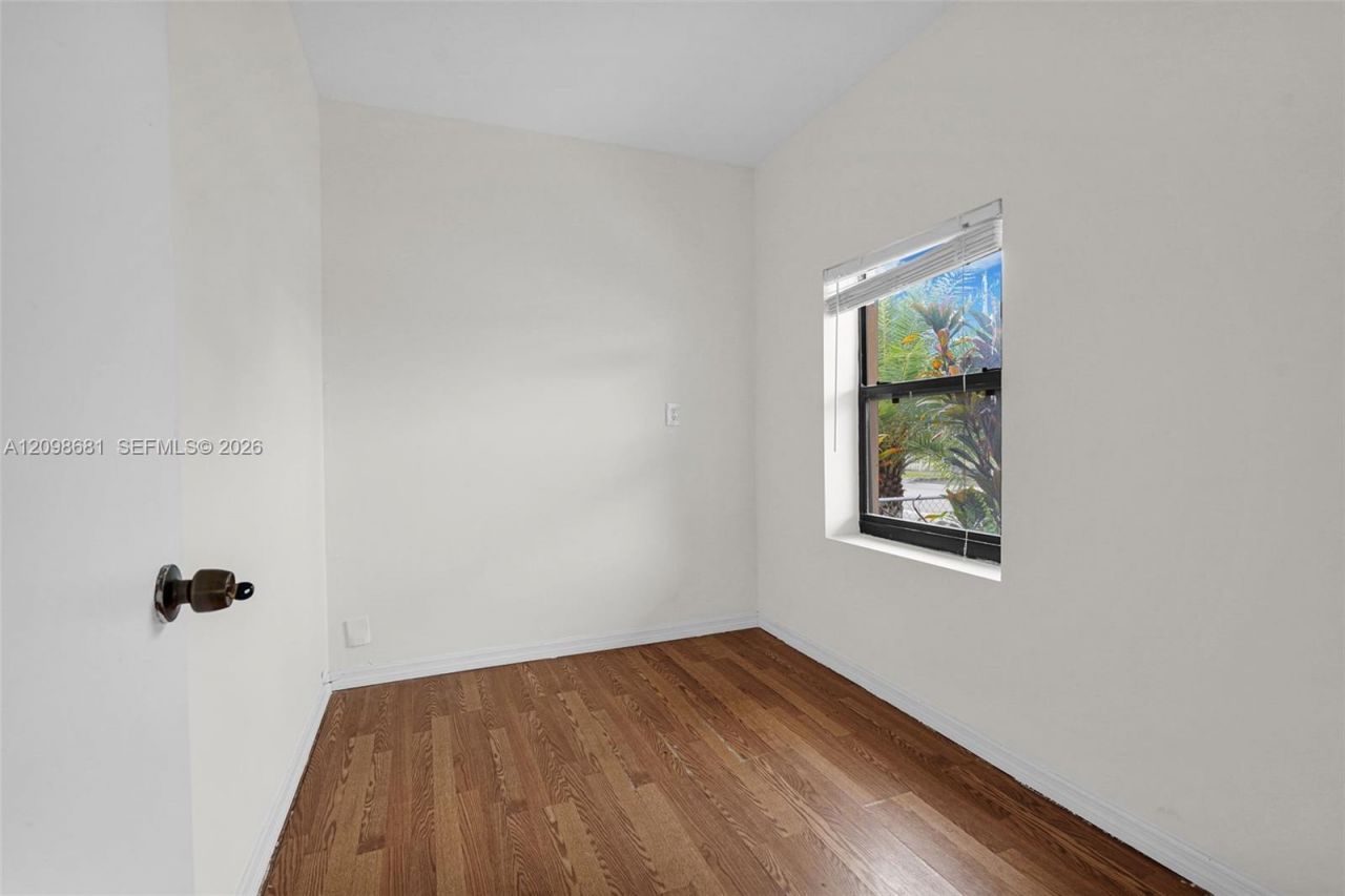 520 NW 49th St , Unit 1, Miami, FL 33127 Photo