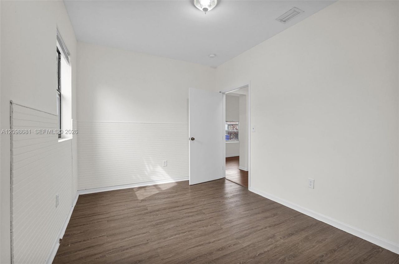 520 NW 49th St , Unit 1, Miami, FL 33127 Photo