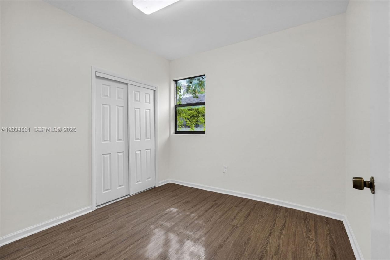 520 NW 49th St , Unit 1, Miami, FL 33127 Photo