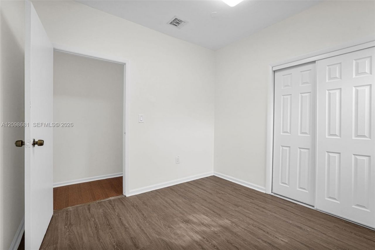 520 NW 49th St , Unit 1, Miami, FL 33127 Photo