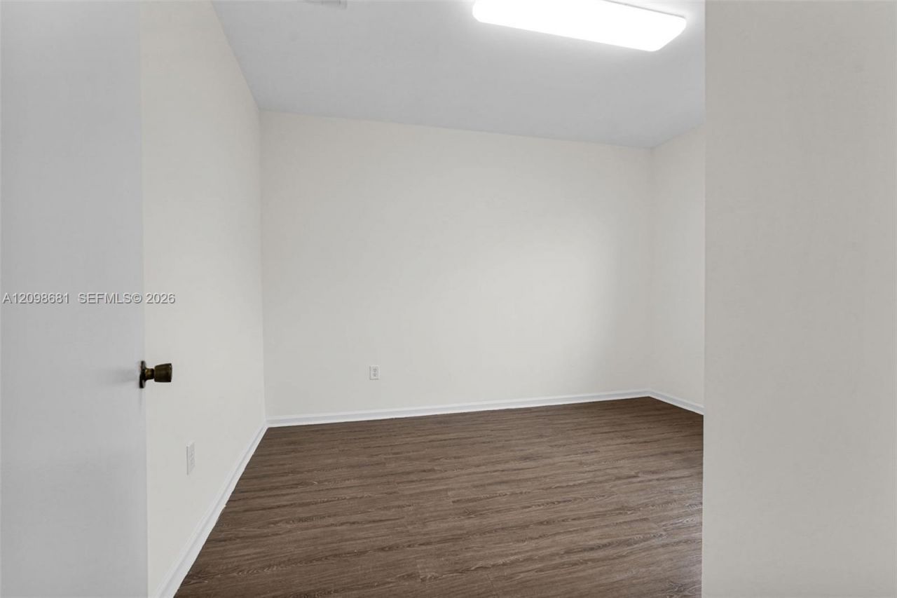 520 NW 49th St , Unit 1, Miami, FL 33127 Photo