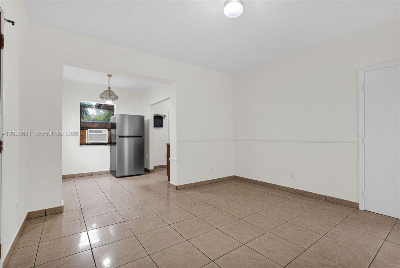 520 NW 49th St , Unit 1, Miami, FL 33127 Photo