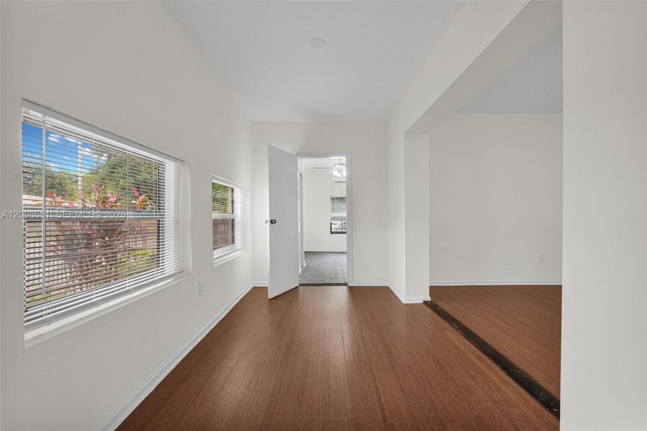 520 NW 49th St , Unit 1, Miami, FL 33127 Photo