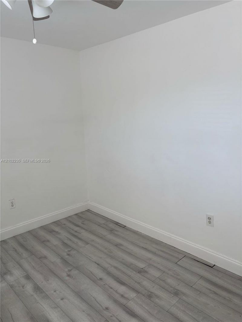 111 NW 152nd St, Unit 01, Miami, FL 33169 Photo