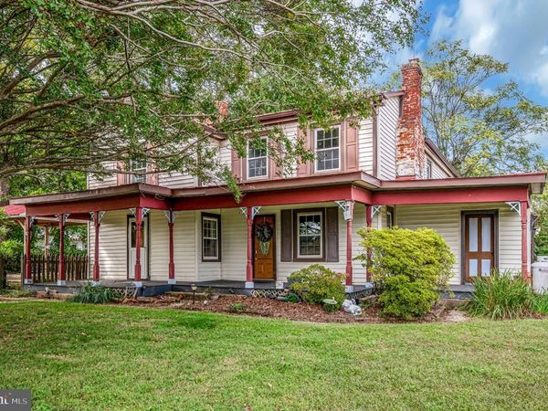 836 TRUSLOW ROAD, FREDERICKSBURG, VA 22406