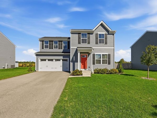 718 E Garfield Street , Waterman, IL 60556