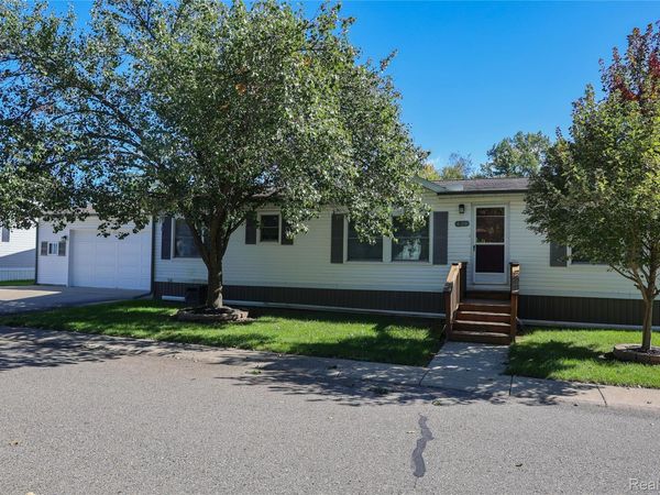429 Crimson King Circle, , Independence Township, Mi 48346