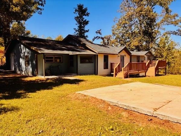 6075 Pinegrove Road, Riverdale, GA 30274