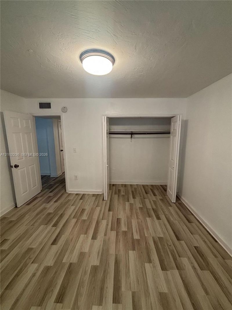 111 NW 152nd St , Unit 12, Miami, FL 33169 Photo