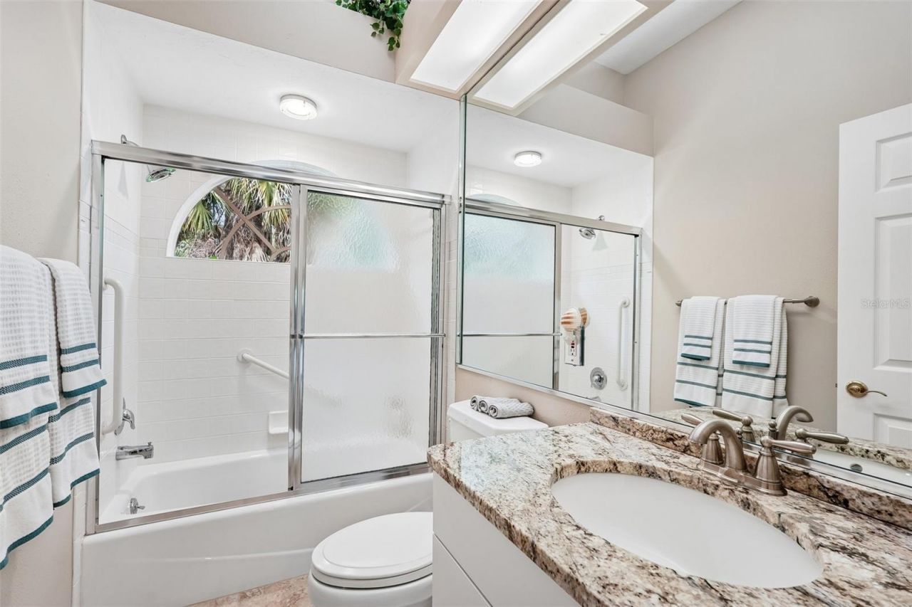 444 Fieldstone Drive , Venice, FL 34292 Photo