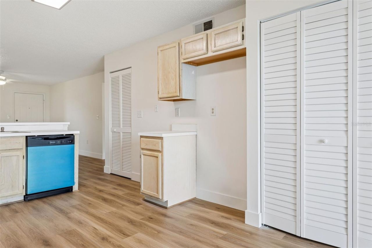 4575 Whitton Way , Unit 1122, New Port Richey, FL 34653 Photo