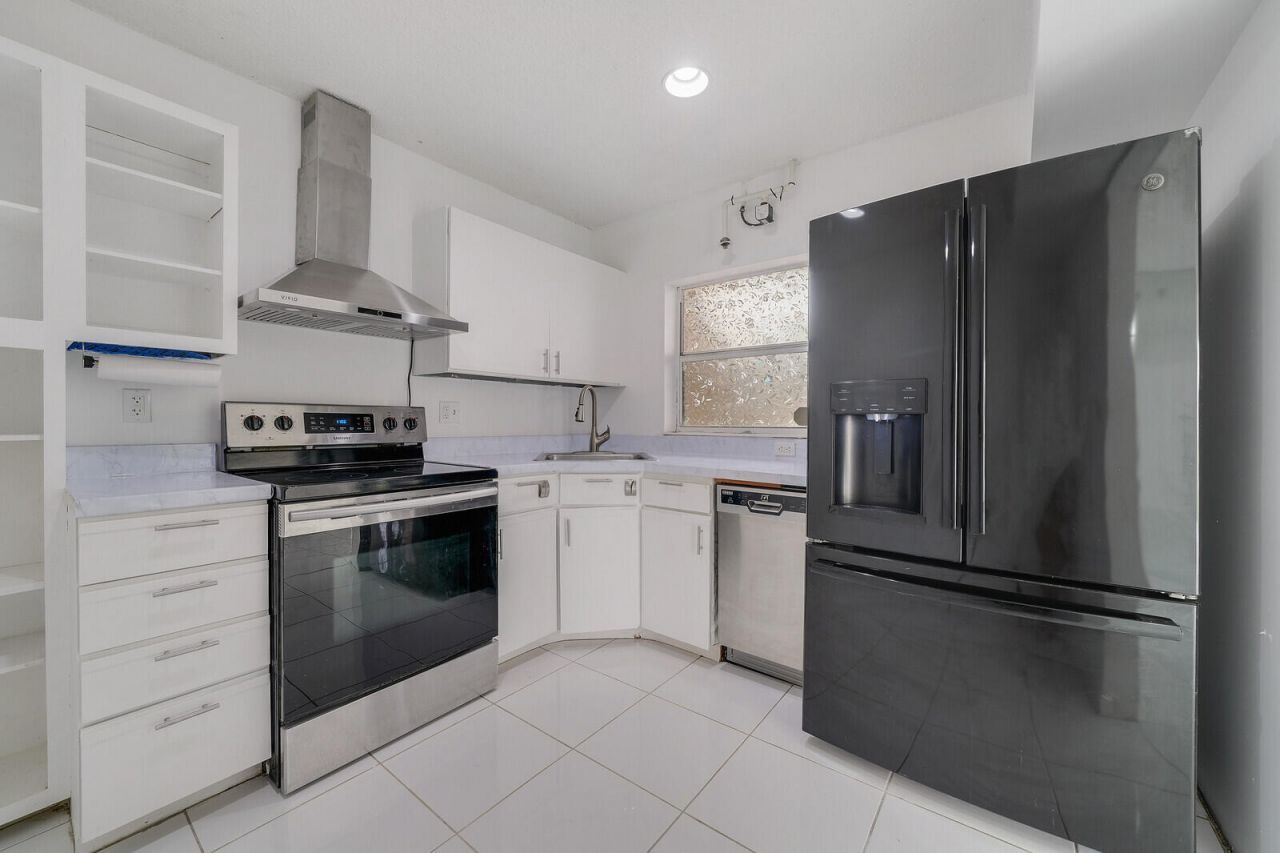 8577 Boca Glades Boulevard W, Unit D, Boca Raton, FL 33434 Photo