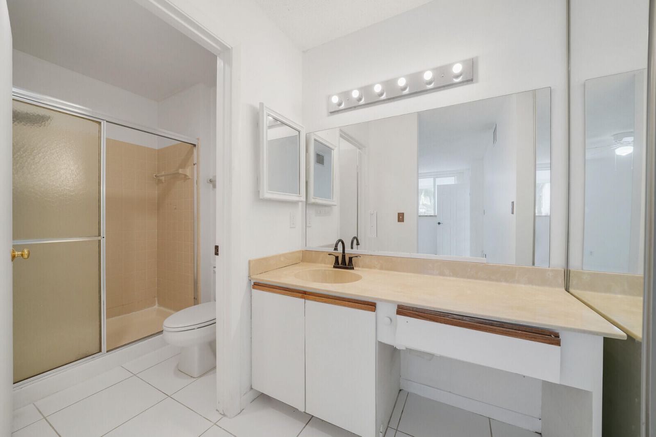 8577 Boca Glades Boulevard W, Unit D, Boca Raton, FL 33434 Photo