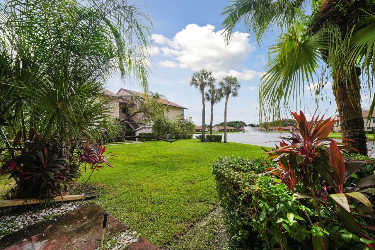 8577 Boca Glades Boulevard W, Unit D, Boca Raton, FL 33434 Photo