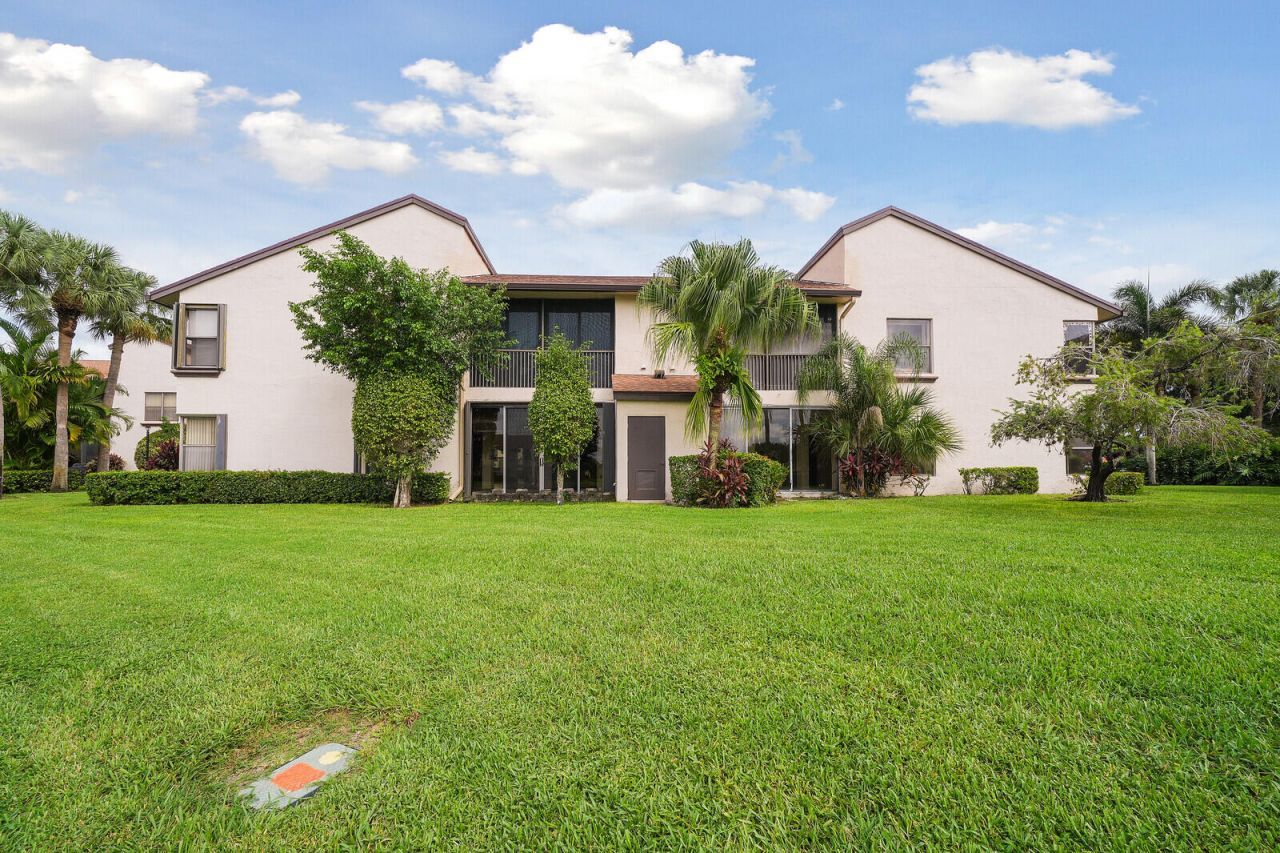 8577 Boca Glades Boulevard W, Unit D, Boca Raton, FL 33434 Photo