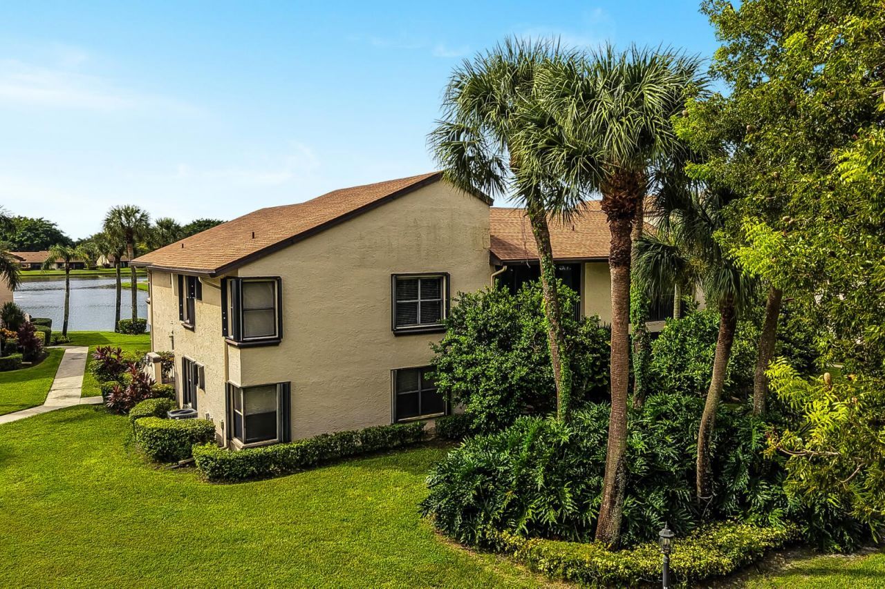 8577 Boca Glades Boulevard W, Unit D, Boca Raton, FL 33434 Photo