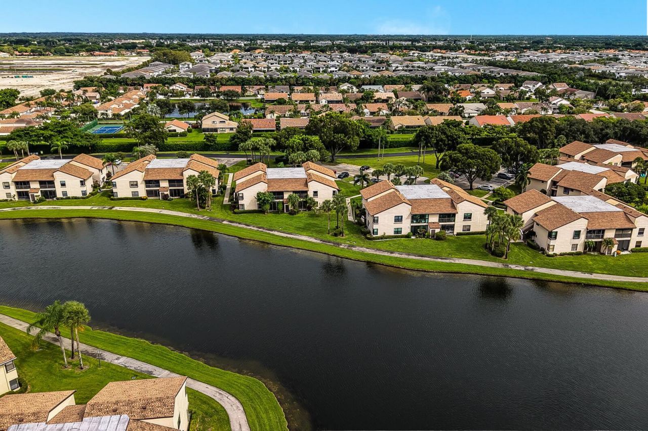 8577 Boca Glades Boulevard W, Unit D, Boca Raton, FL 33434 Photo