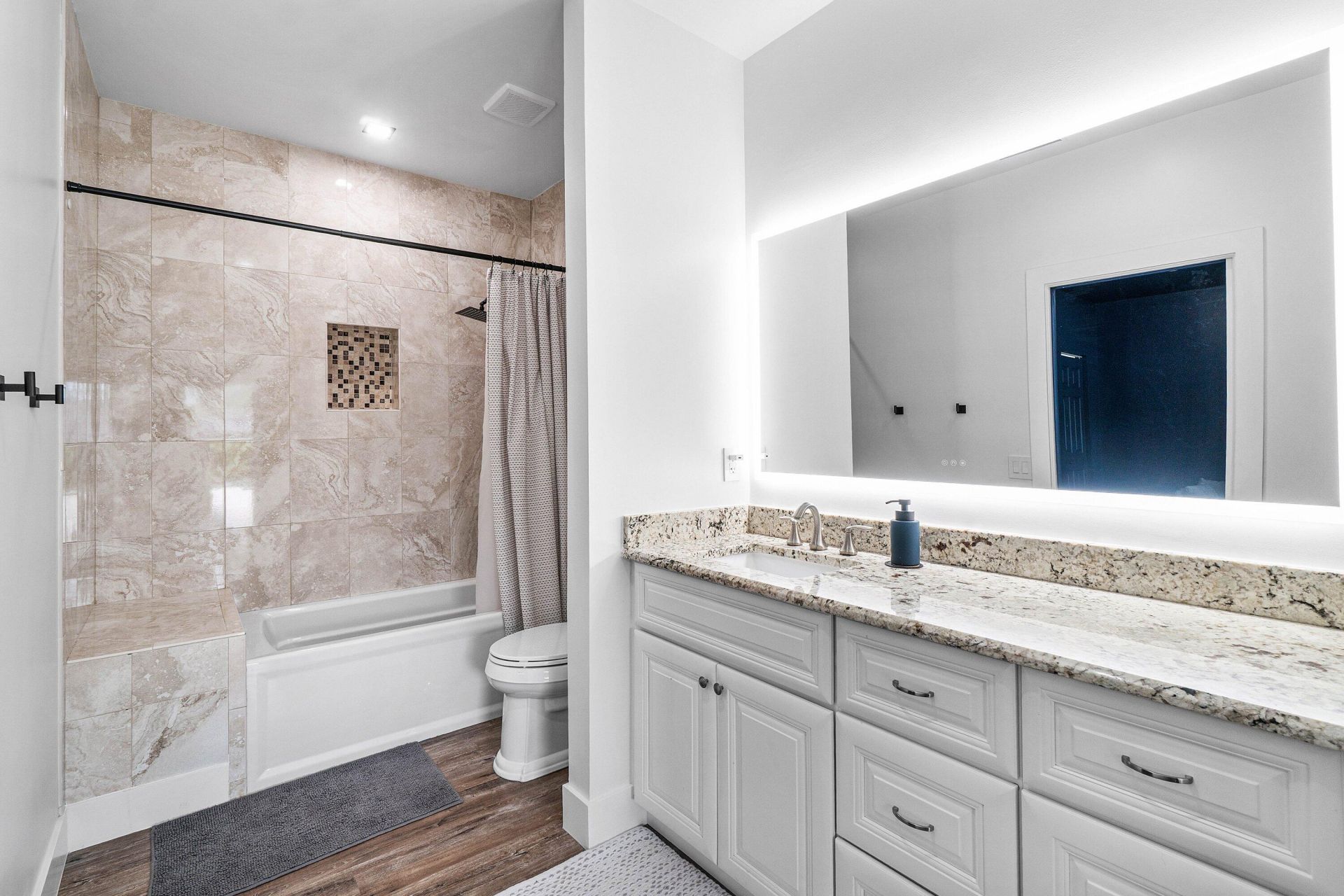 1050 Fairdale Way, Wellington, FL 33414 Photo
