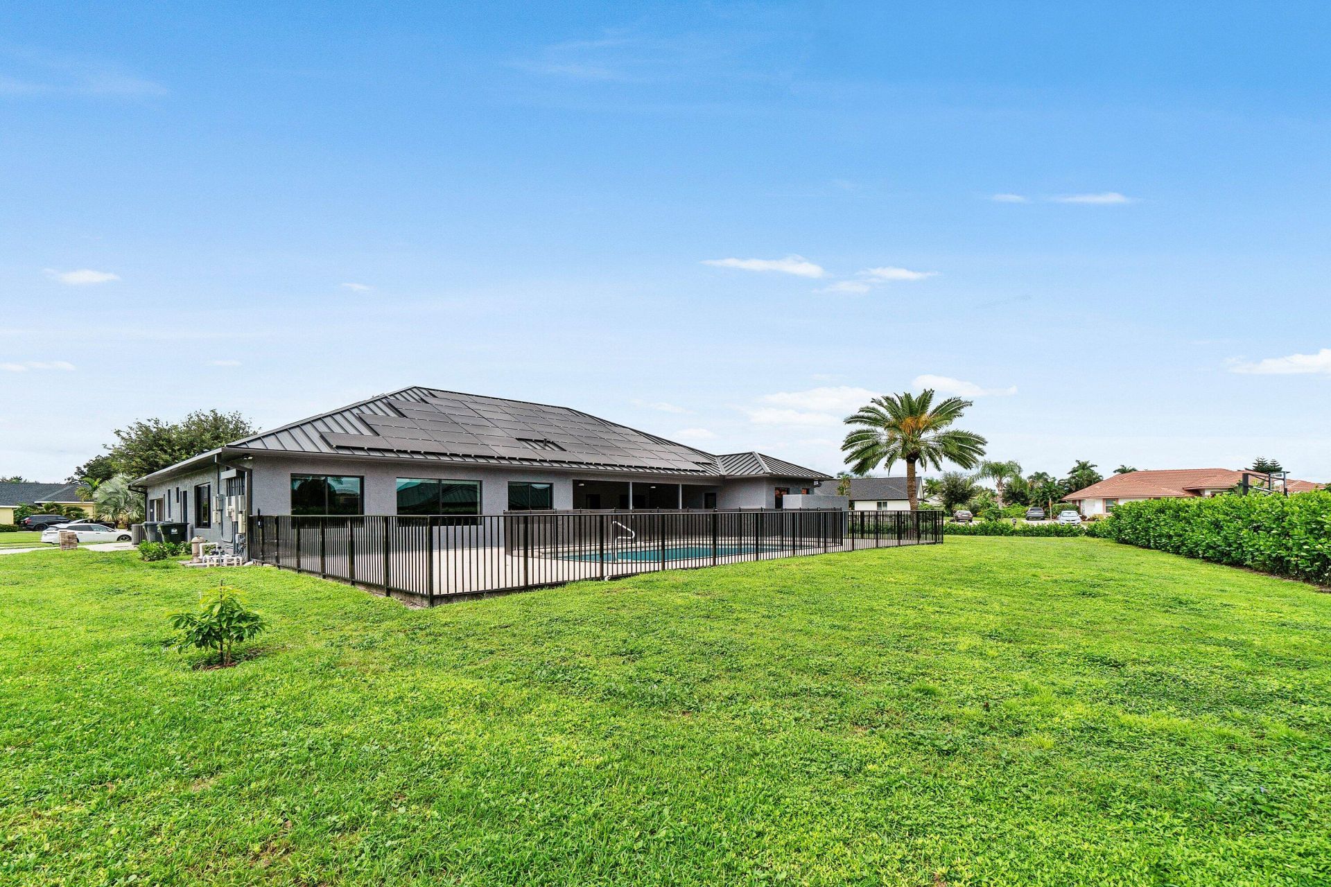 1050 Fairdale Way, Wellington, FL 33414 Photo