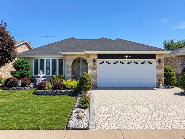 10737 Linder Avenue , Oak Lawn, IL 60453