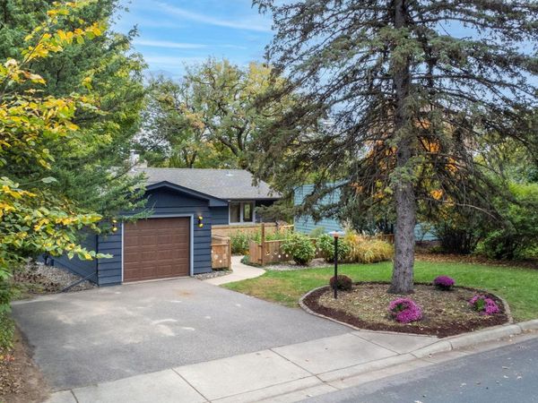 3346 Kyle Avenue N, Golden Valley, MN 55422