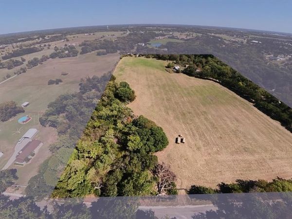 242 Oak Hill Road, Van Alstyne, TX 75495