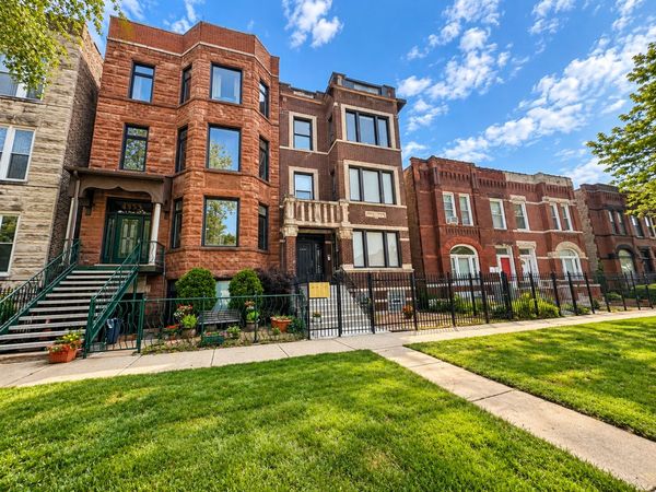 4555 S Wabash Avenue , Unit 3, Chicago, IL 60653