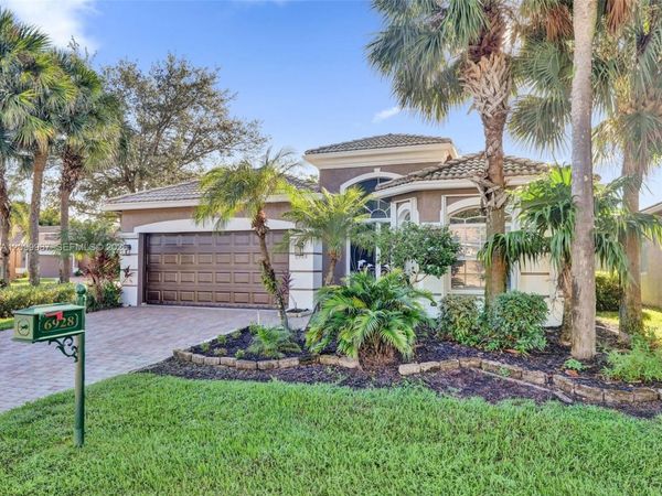 6928 Pisano Dr , Lake Worth, FL 33467