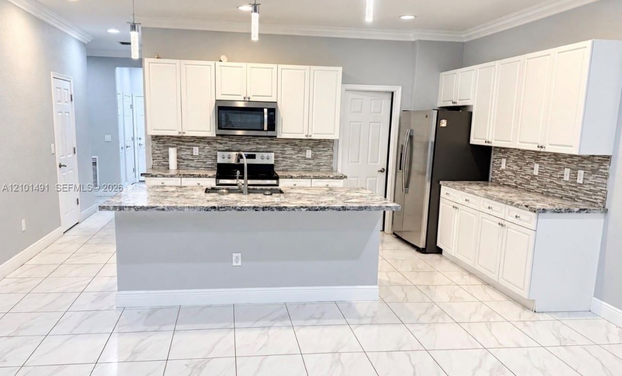 1201 NW Leonardo Cir, Port Saint Lucie, FL 34986 Photo