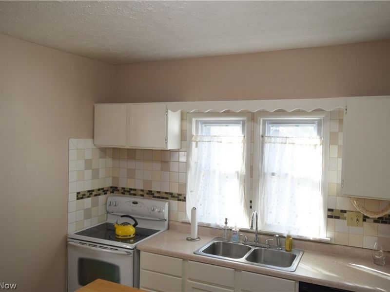 166 17th Street NW, Barberton, OH 44203 Photo 16