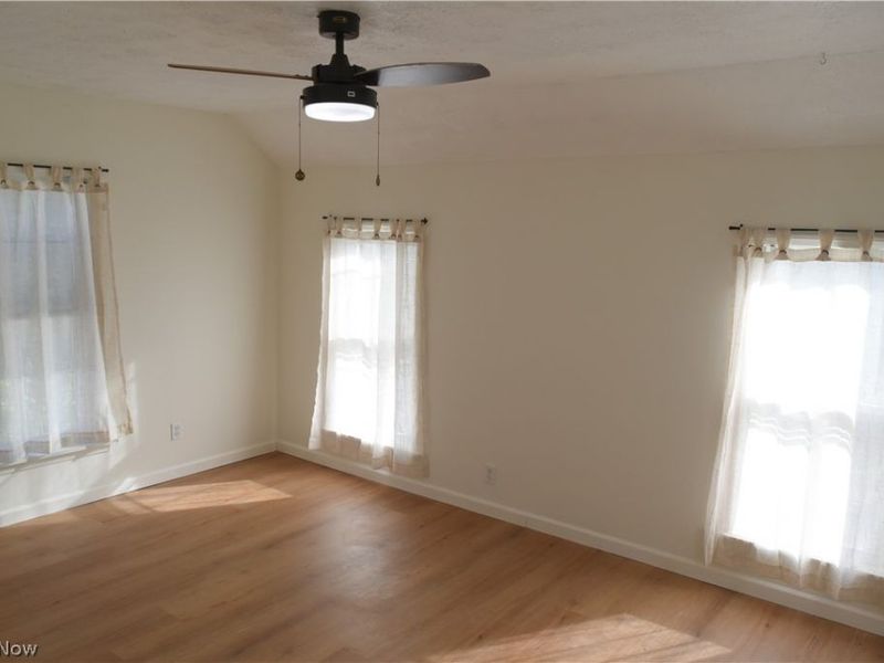 166 17th Street NW, Barberton, OH 44203 Photo 22