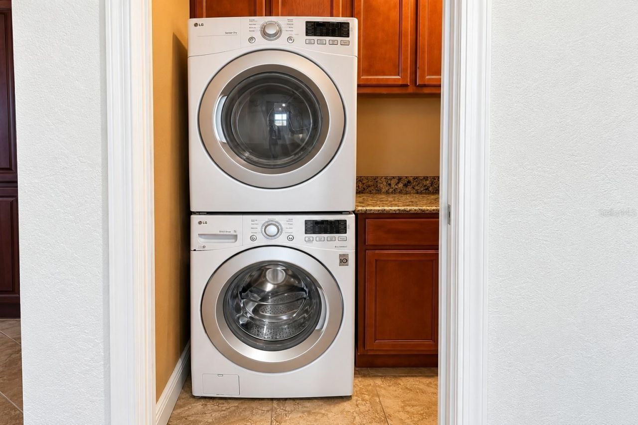 4200 & 4210 S Hiawassee Road, Orlando, FL 32835 Photo