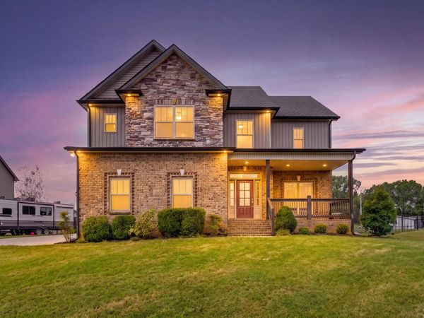1000 Promenade Dr , Adams, TN 37010