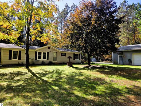1990 Winegars Road, Gladwin, MI 48624