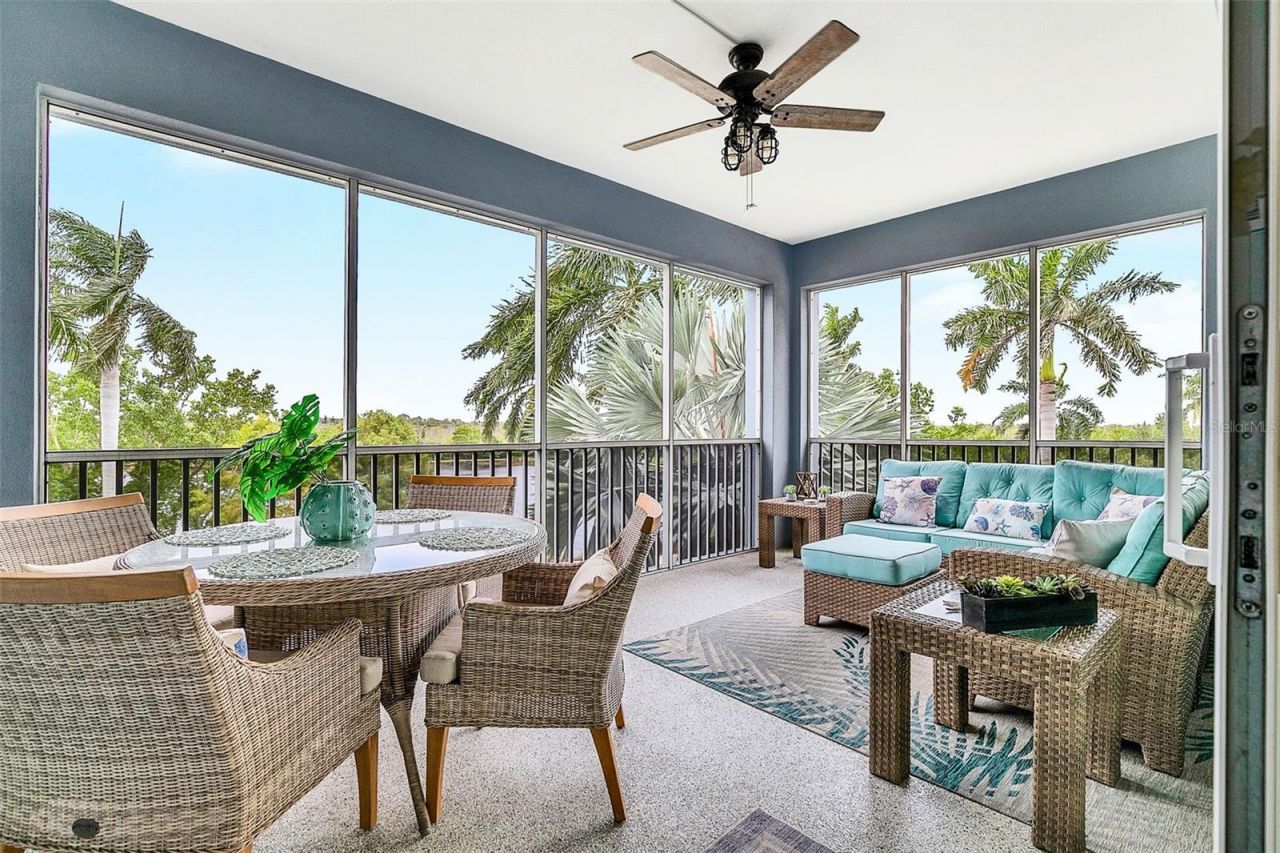 391 Aruba Circle, Unit 203, Bradenton, FL 34209 Photo