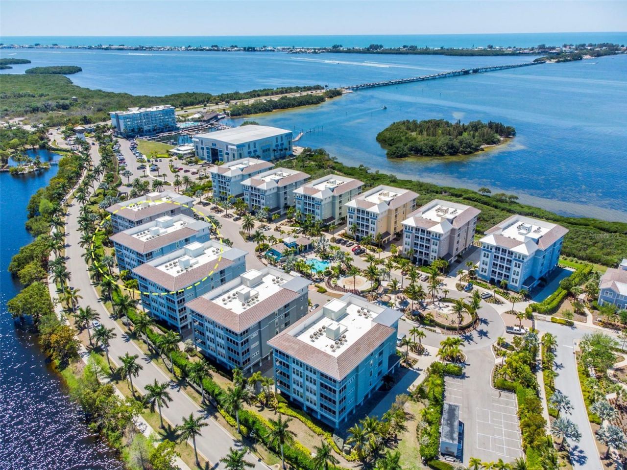 391 Aruba Circle, Unit 203, Bradenton, FL 34209 Photo