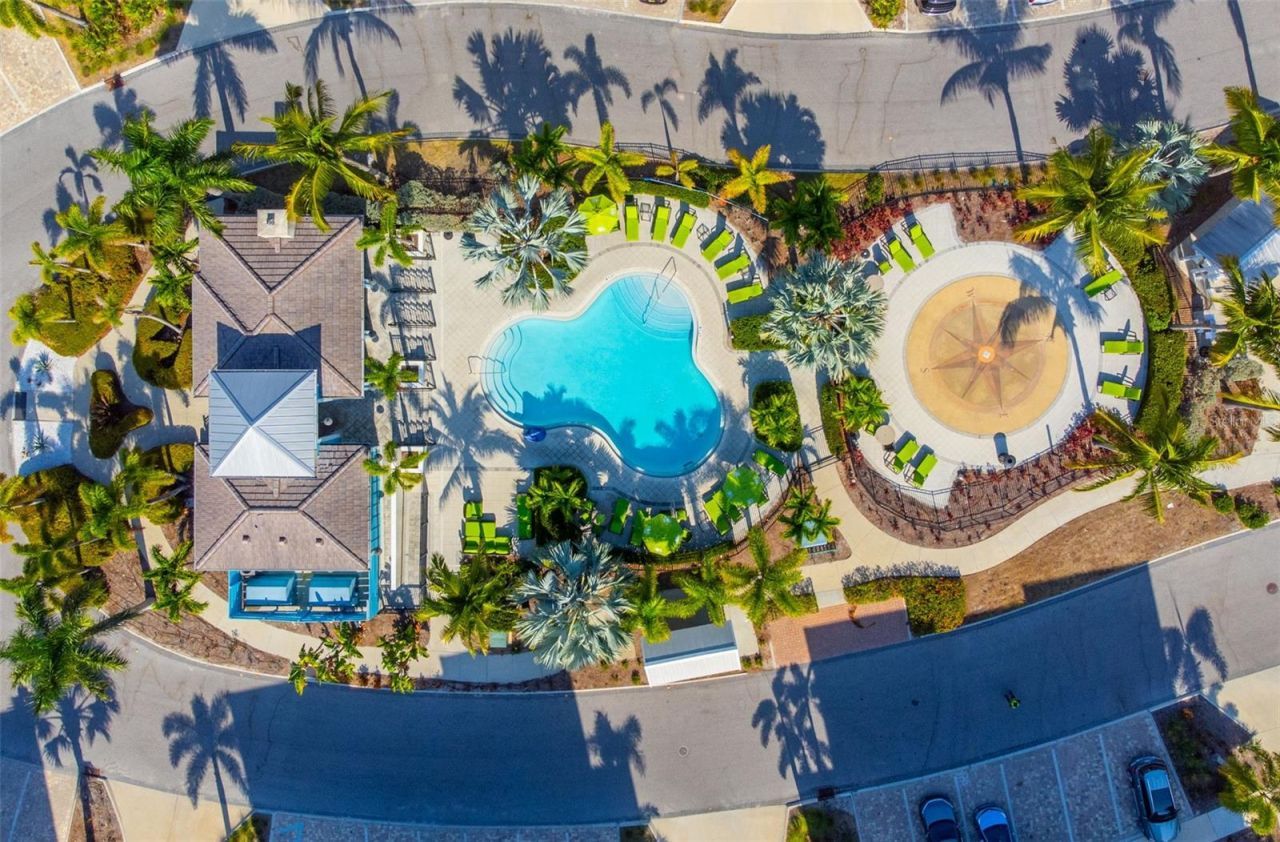 391 Aruba Circle, Unit 203, Bradenton, FL 34209 Photo