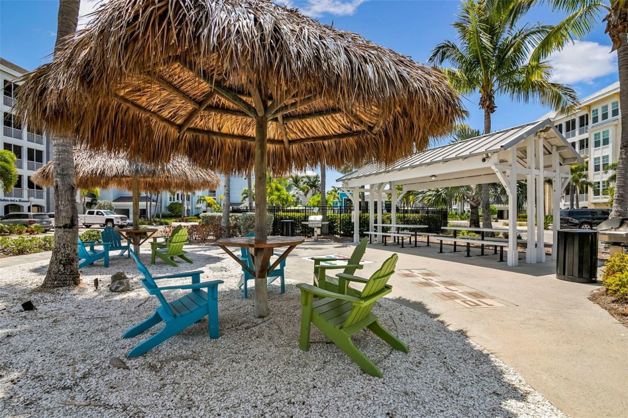 391 Aruba Circle, Unit 203, Bradenton, FL 34209 Photo