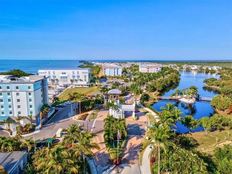 391 Aruba Circle, Unit 203, Bradenton, FL 34209 Photo