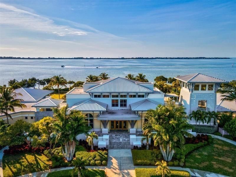 391 Aruba Circle, Unit 203, Bradenton, FL 34209 Photo
