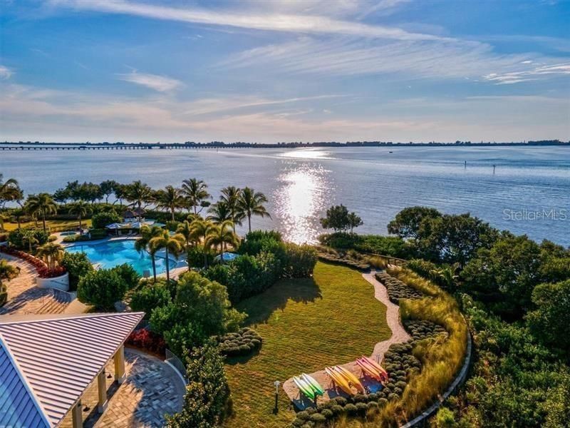 391 Aruba Circle, Unit 203, Bradenton, FL 34209 Photo