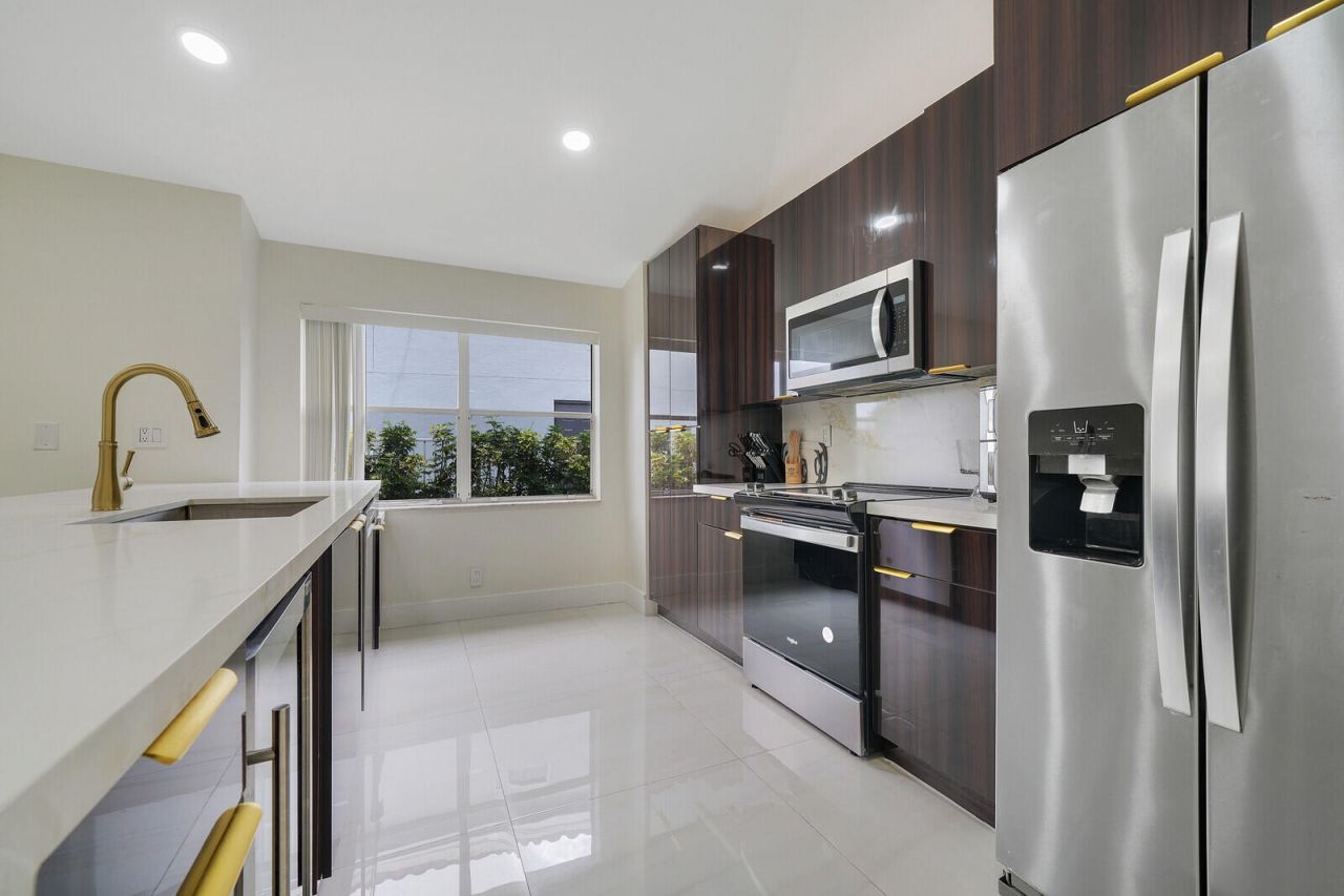 8599 Tourmaline Boulevard, Boynton Beach, FL 33472 Photo
