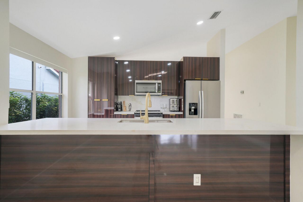 8599 Tourmaline Boulevard, Boynton Beach, FL 33472 Photo