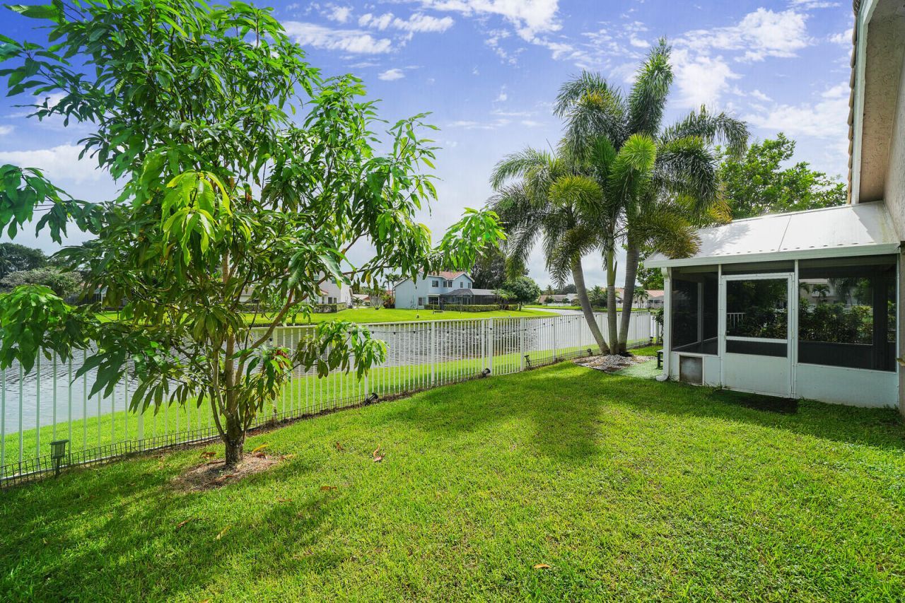 8599 Tourmaline Boulevard, Boynton Beach, FL 33472 Photo