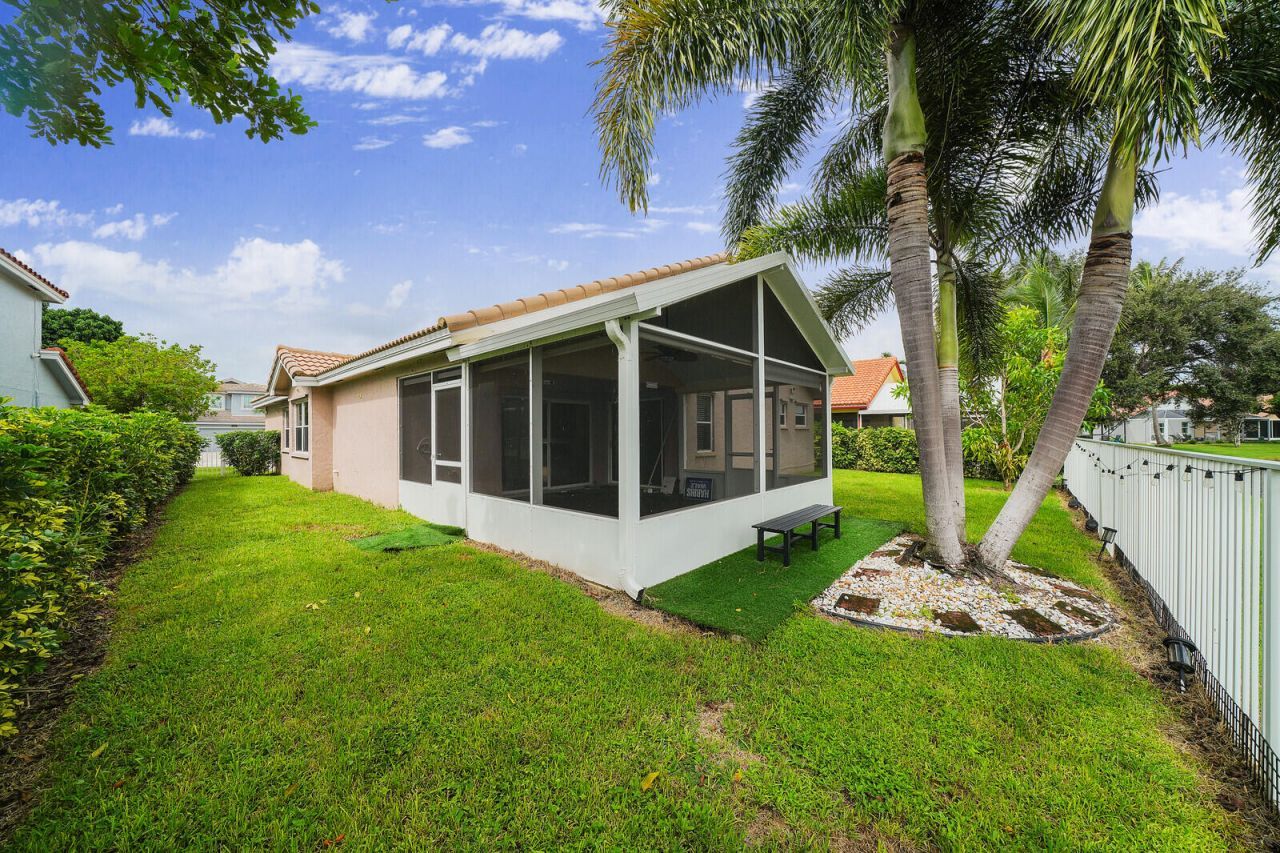 8599 Tourmaline Boulevard, Boynton Beach, FL 33472 Photo